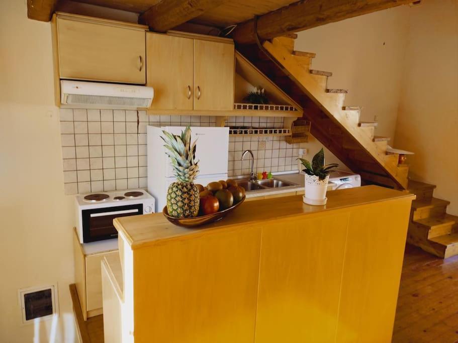 Mary'S Bright Apartment - Corfu Old Town ภายนอก รูปภาพ