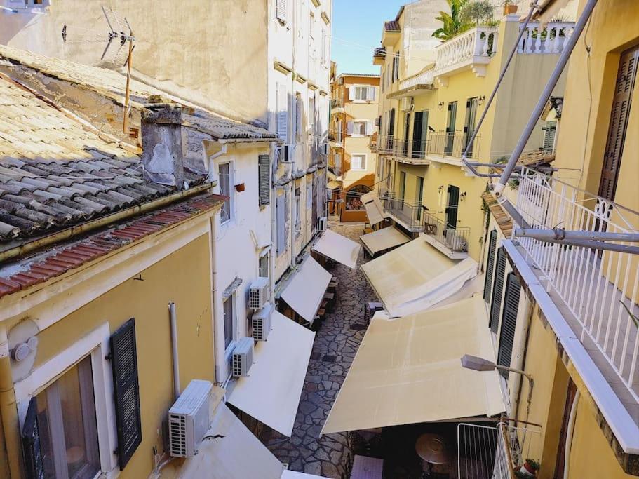 Mary'S Bright Apartment - Corfu Old Town ภายนอก รูปภาพ