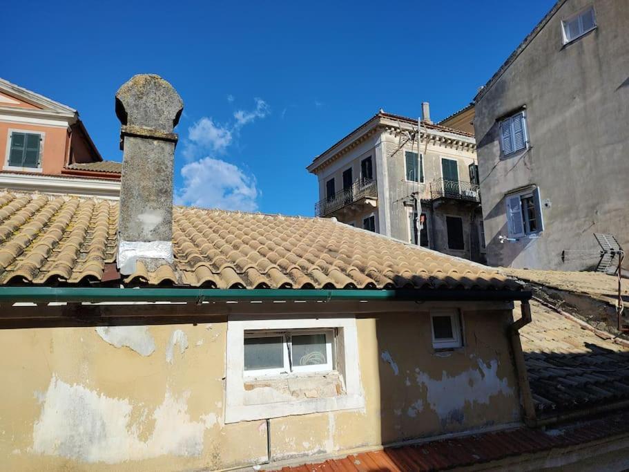 Mary'S Bright Apartment - Corfu Old Town ภายนอก รูปภาพ